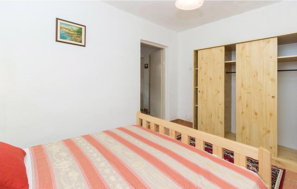 Apartmani Cizmesija Tkon Exterior foto