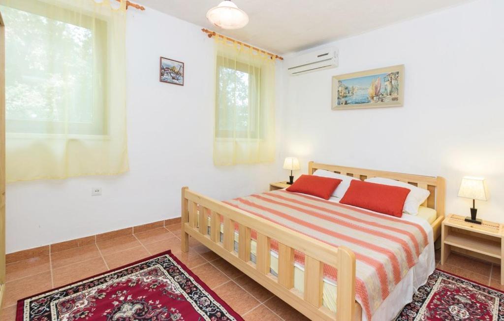 Apartmani Cizmesija Tkon Exterior foto